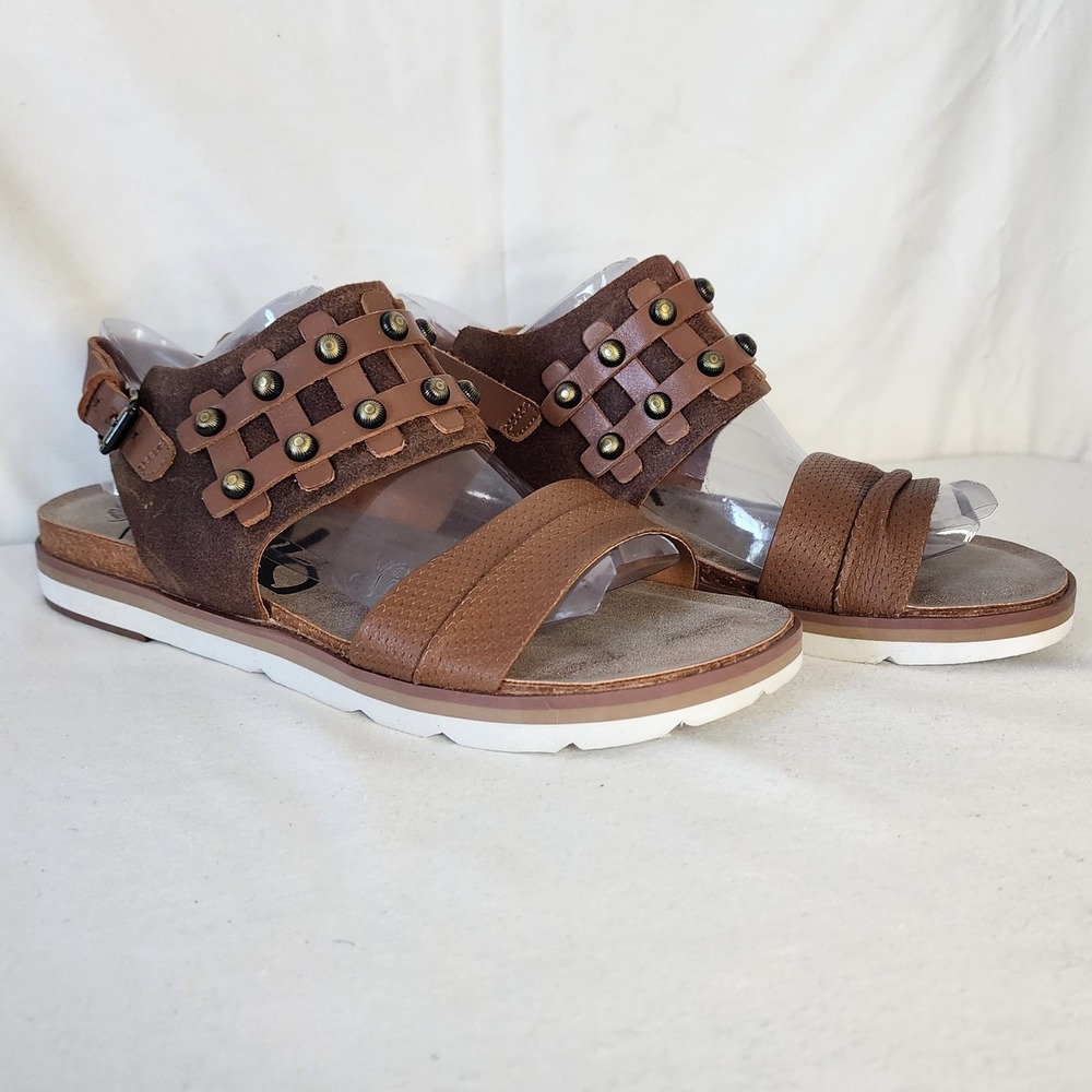 OTBT Lantern Brown Leather Studded Gladiator Adjustable Ankle Strap Sandals 9.5